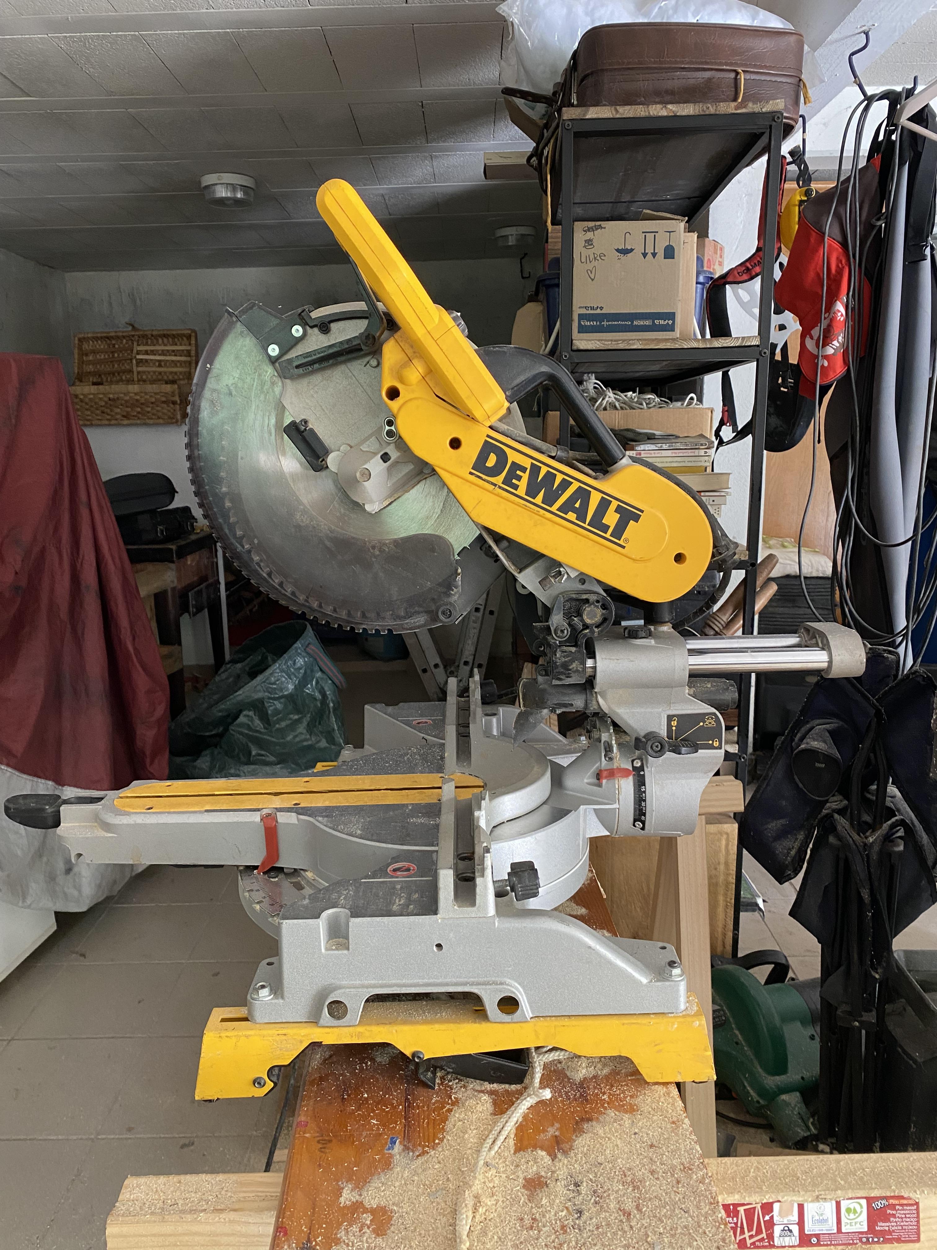 Location scie a onglet 38 entre particuliers