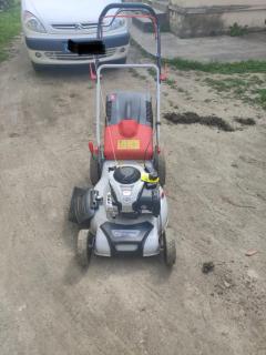 Location : tondeuse Location : tondeuse