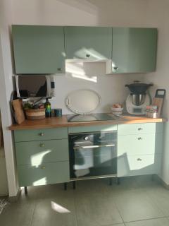 Service : pose de cuisine Service : pose de cuisine