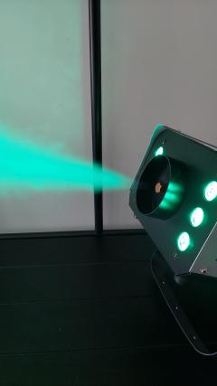 Location : machine a fumee Location : machine a fumee