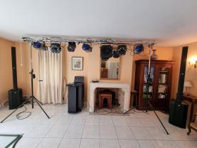 Location de stroboscope 1500 Watts Ile de France 95