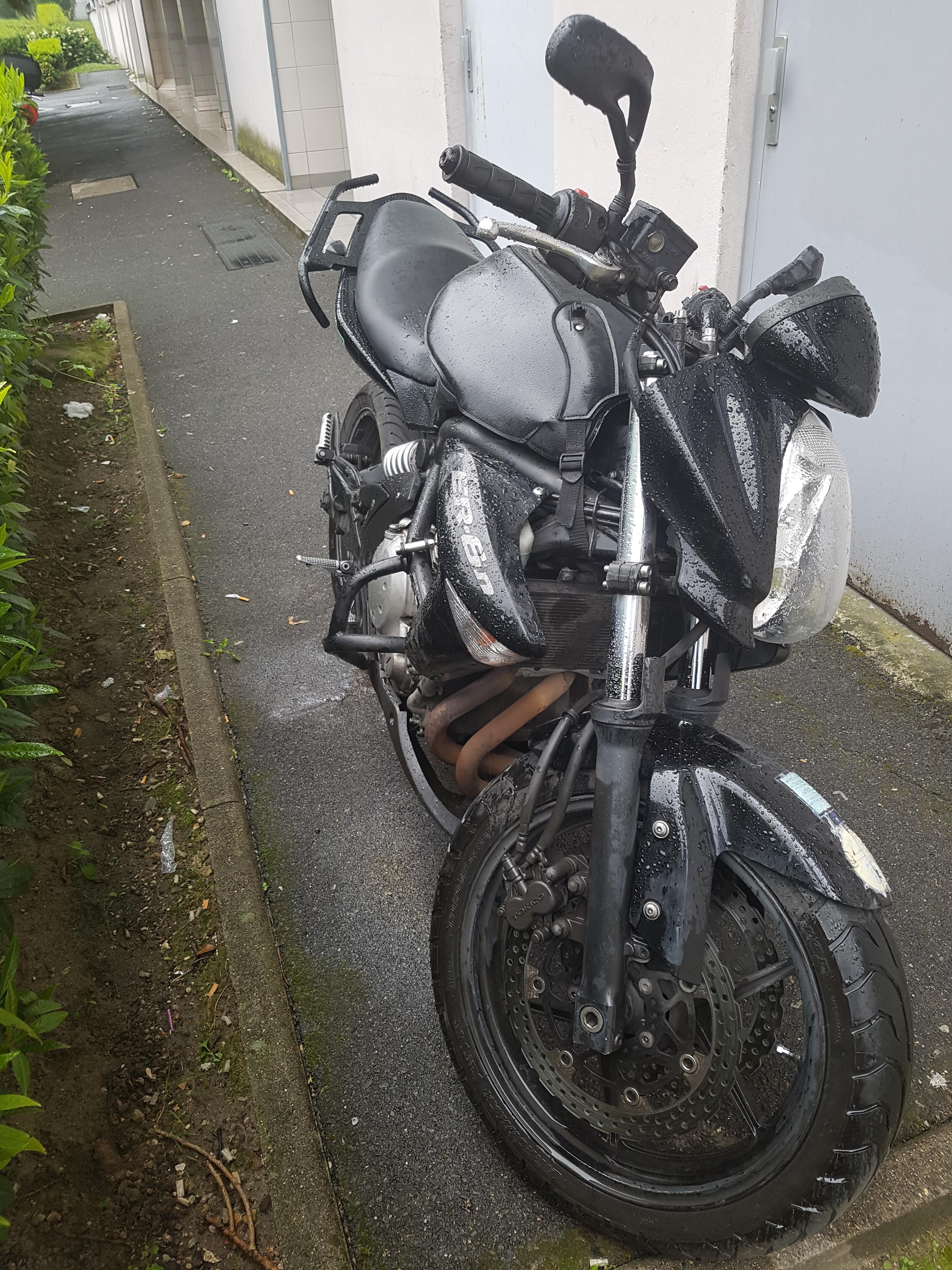 Location moto 93 entre particuliers