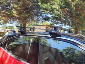 Location : barres de toit Location : barres de toit