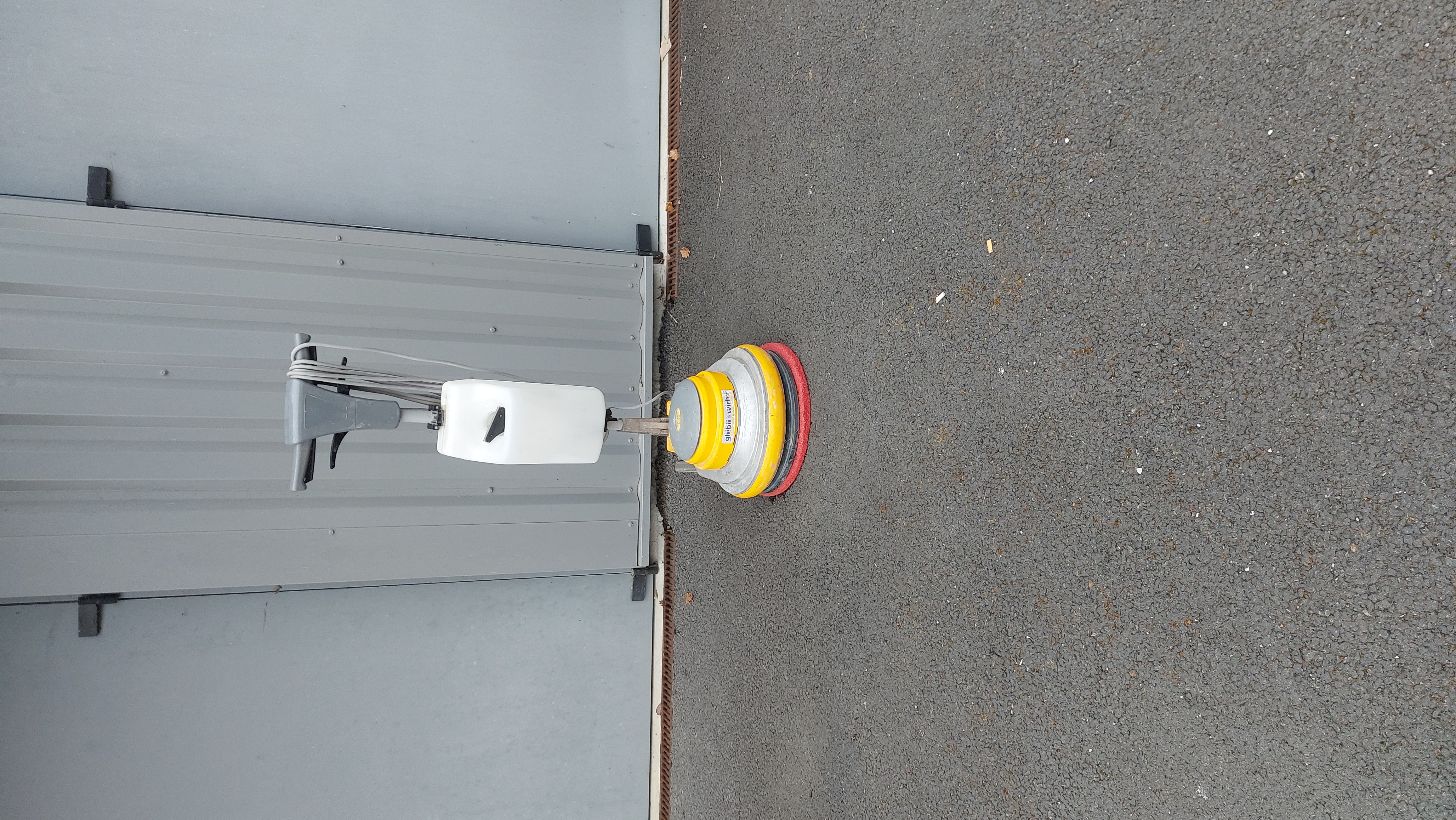 Service poncage parquet 33 entre particuliers