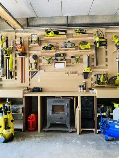 Location : autre Location : autre