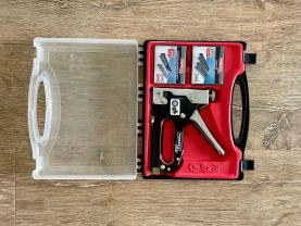 Location : agrafeuse Location : agrafeuse