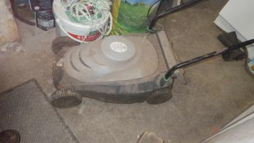 Location : tondeuse Location : tondeuse