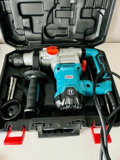 Location : perforateur Location : perforateur