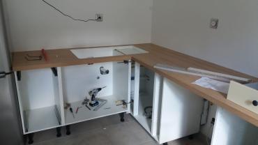 Service : montage de meubles Service : montage de meubles