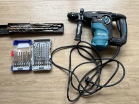 Location : perforateur Location : perforateur