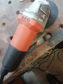 Location : meuleuse Location : meuleuse