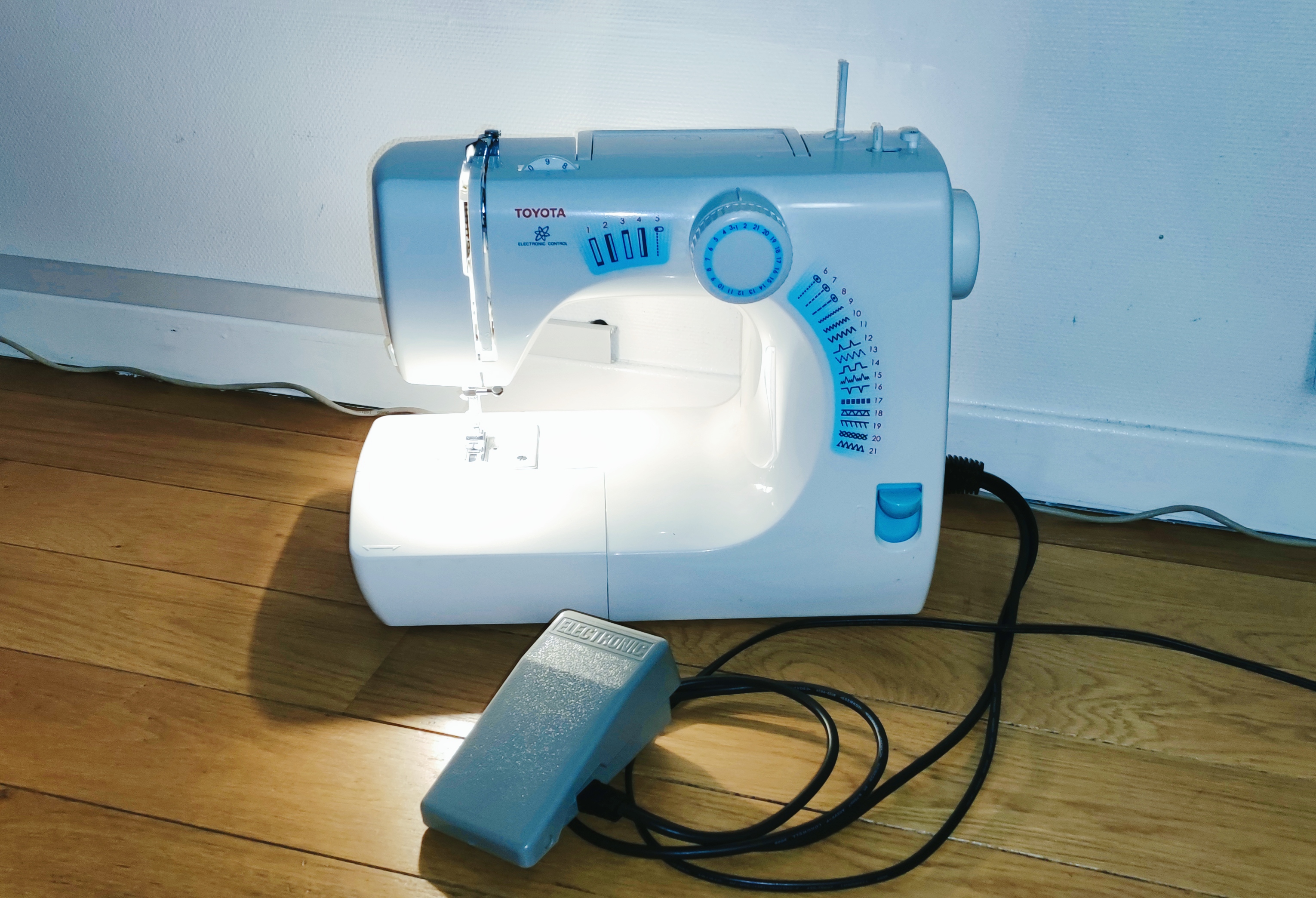 Location machine a coudre 92 entre particuliers