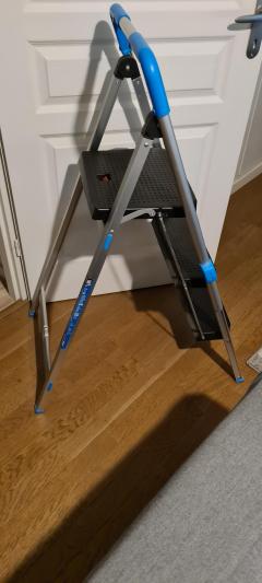 Location : escabeau Location : escabeau