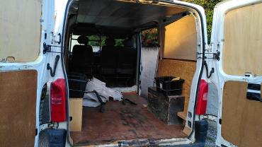 Service : avec fourgon Service : avec fourgon