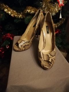 Louer ces chaussures