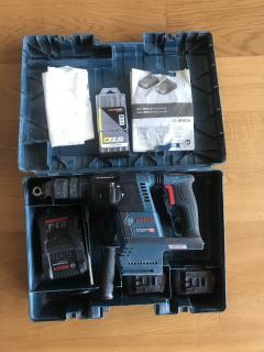 Location : perforateur Location : perforateur