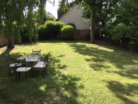 Service : tonte de pelouse Service : tonte de pelouse