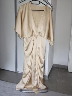 Louer la robe