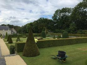 Service entretien espace vert entre particuliers