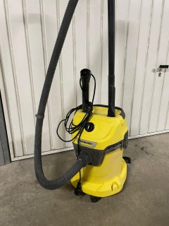 Location : aspirateur Location : aspirateur