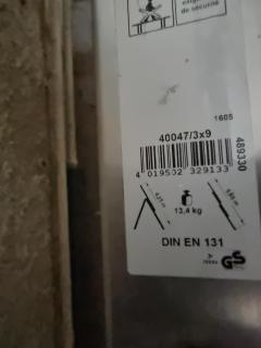 Location : echelle Location : echelle