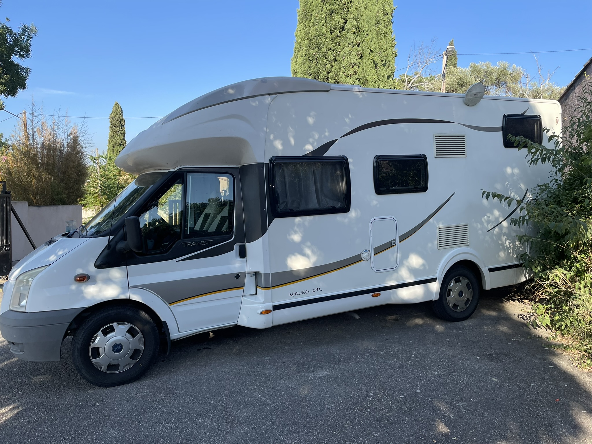 Location campingcar 13 entre particuliers