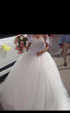 Location : robe de mariee Location : robe de mariee