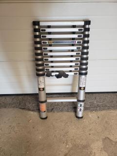 Location : echelle Location : echelle