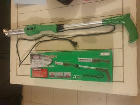 Location : desherbeur Location : desherbeur