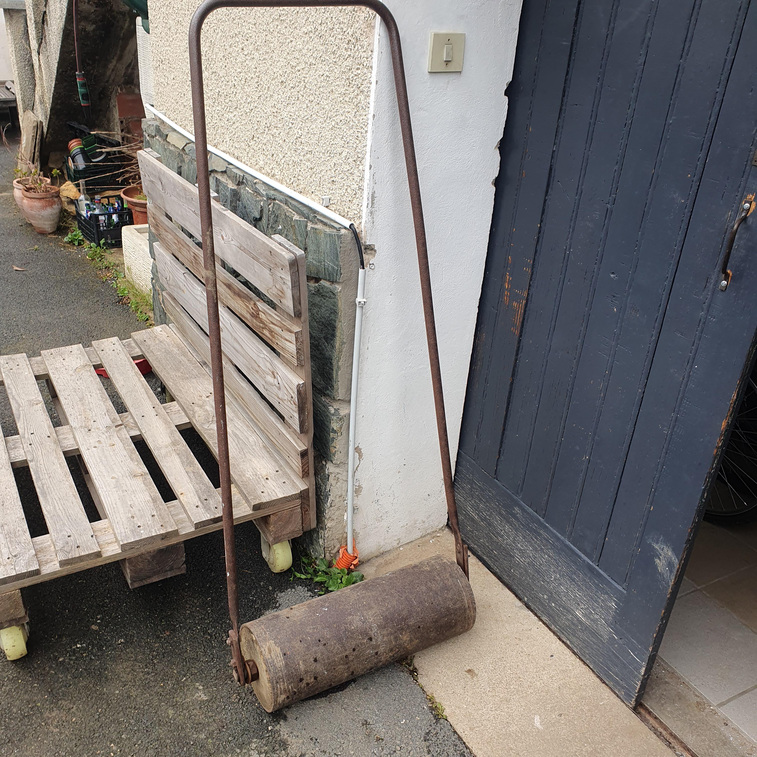 Location rouleau a gazon 69 entre particuliers
