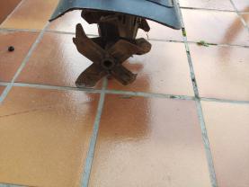 Location : motobineuse Location : motobineuse