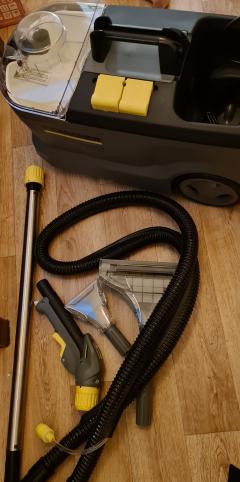 Location : shampouineuse Location : shampouineuse