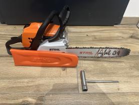 Location : tronconneuse Location : tronconneuse