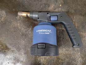 Location : chalumeau Location : chalumeau