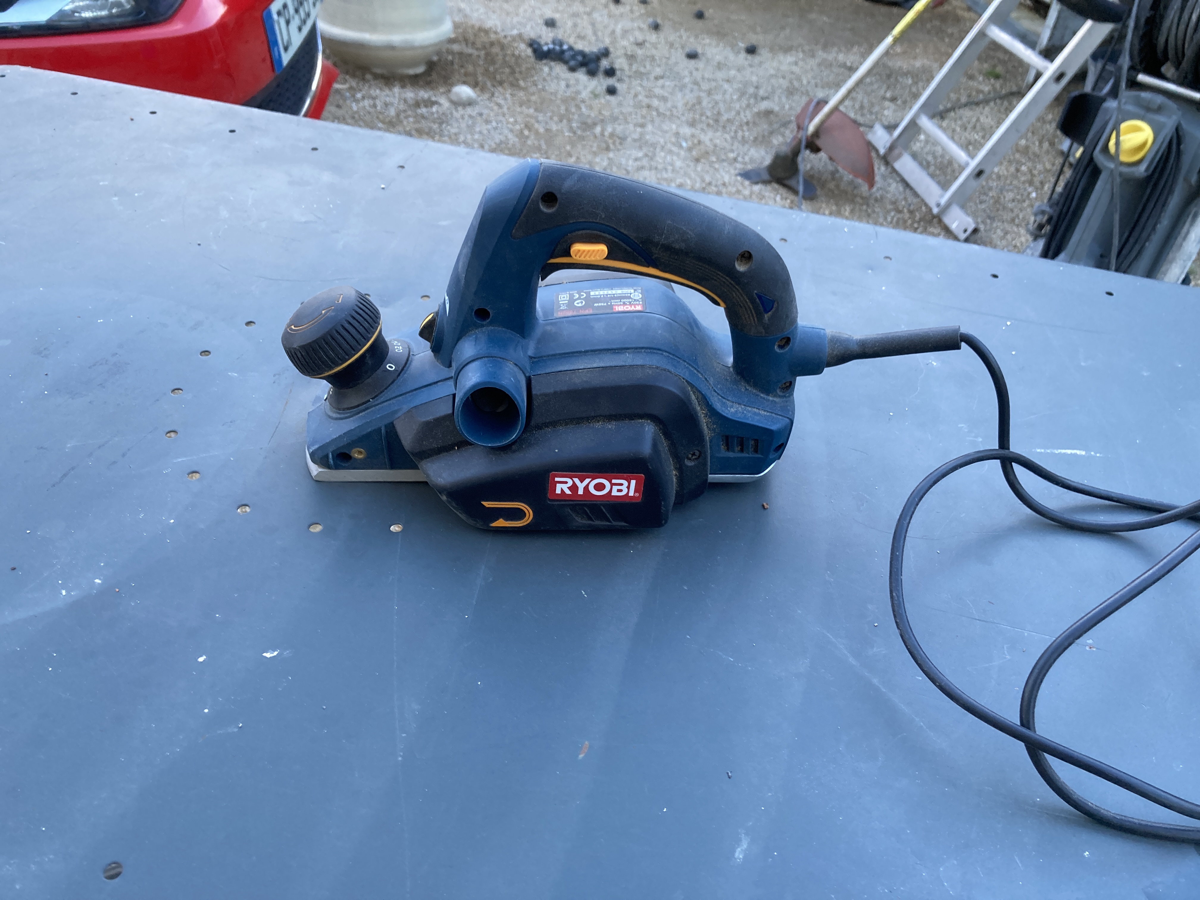 Location rabot electrique 84 entre particuliers