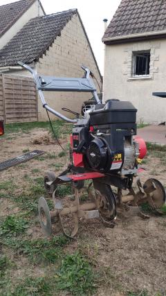 Louer le motoculteur