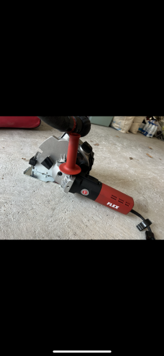 Location : rainureuse Location : rainureuse