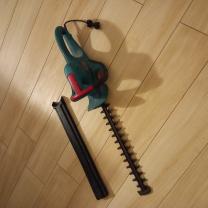 Location : taille haie Location : taille haie