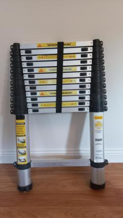 Location : echelle Location : echelle