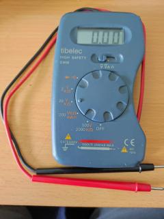 Location : multimetre Location : multimetre