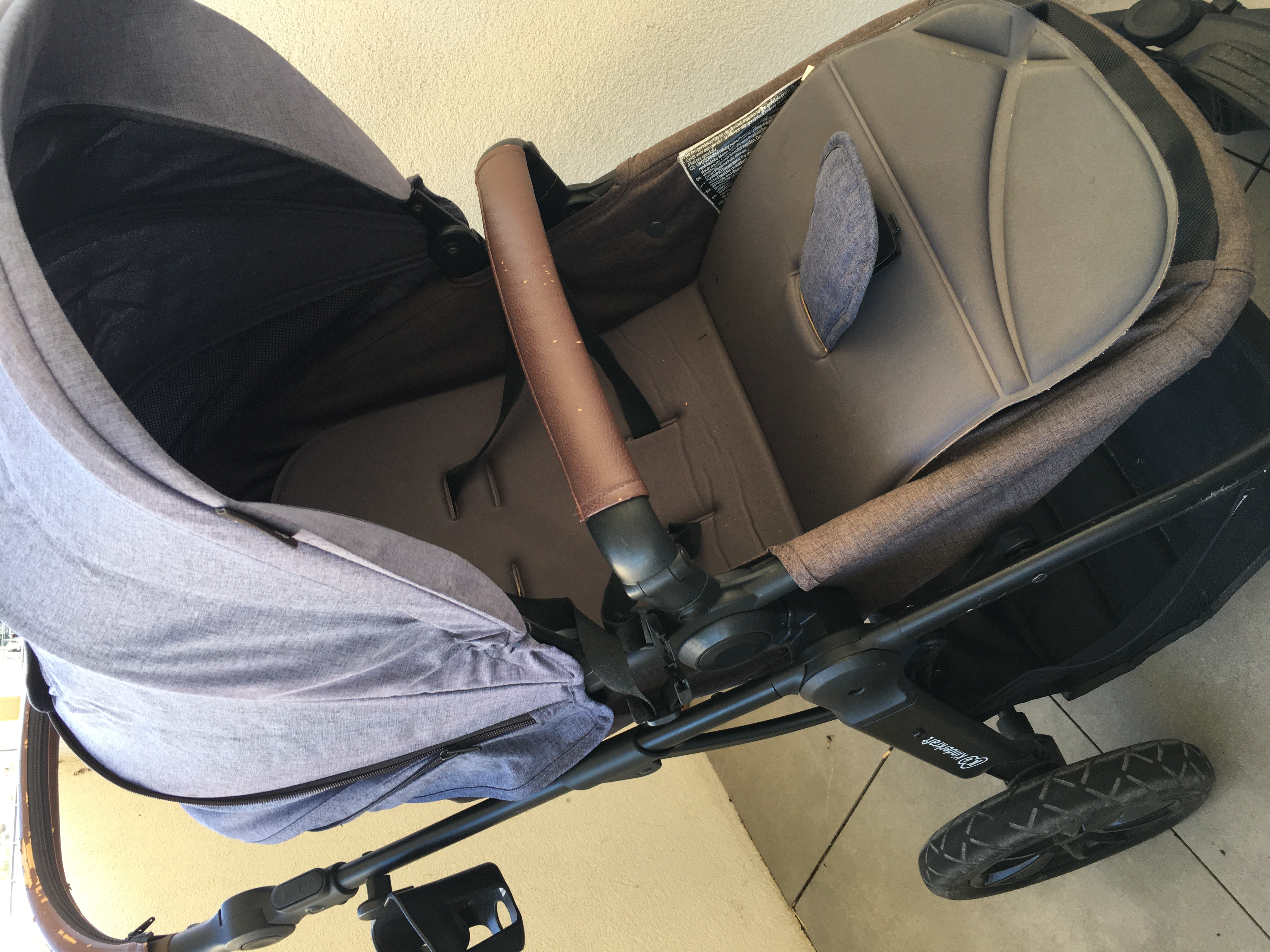 Location poussette 83 entre particuliers