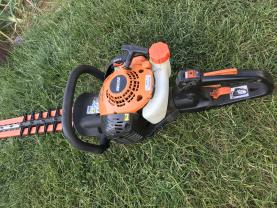 Location : taille haie Location : taille haie