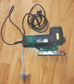 Location : scie sauteuse Location : scie sauteuse