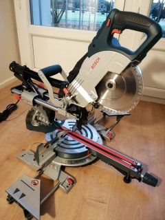 Location : scie a onglet