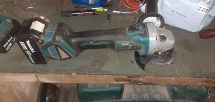 Location : meuleuse Location : meuleuse