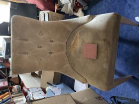 Service : tapissier Service : tapissier