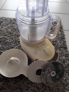 Location : robot multifonctions Location : robot multifonctions