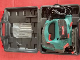 Location : scie sauteuse Location : scie sauteuse