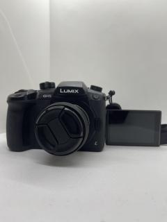 Location : camera Location : camera