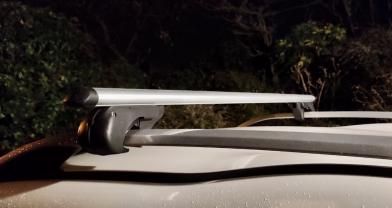 Location : barres de toit Location : barres de toit